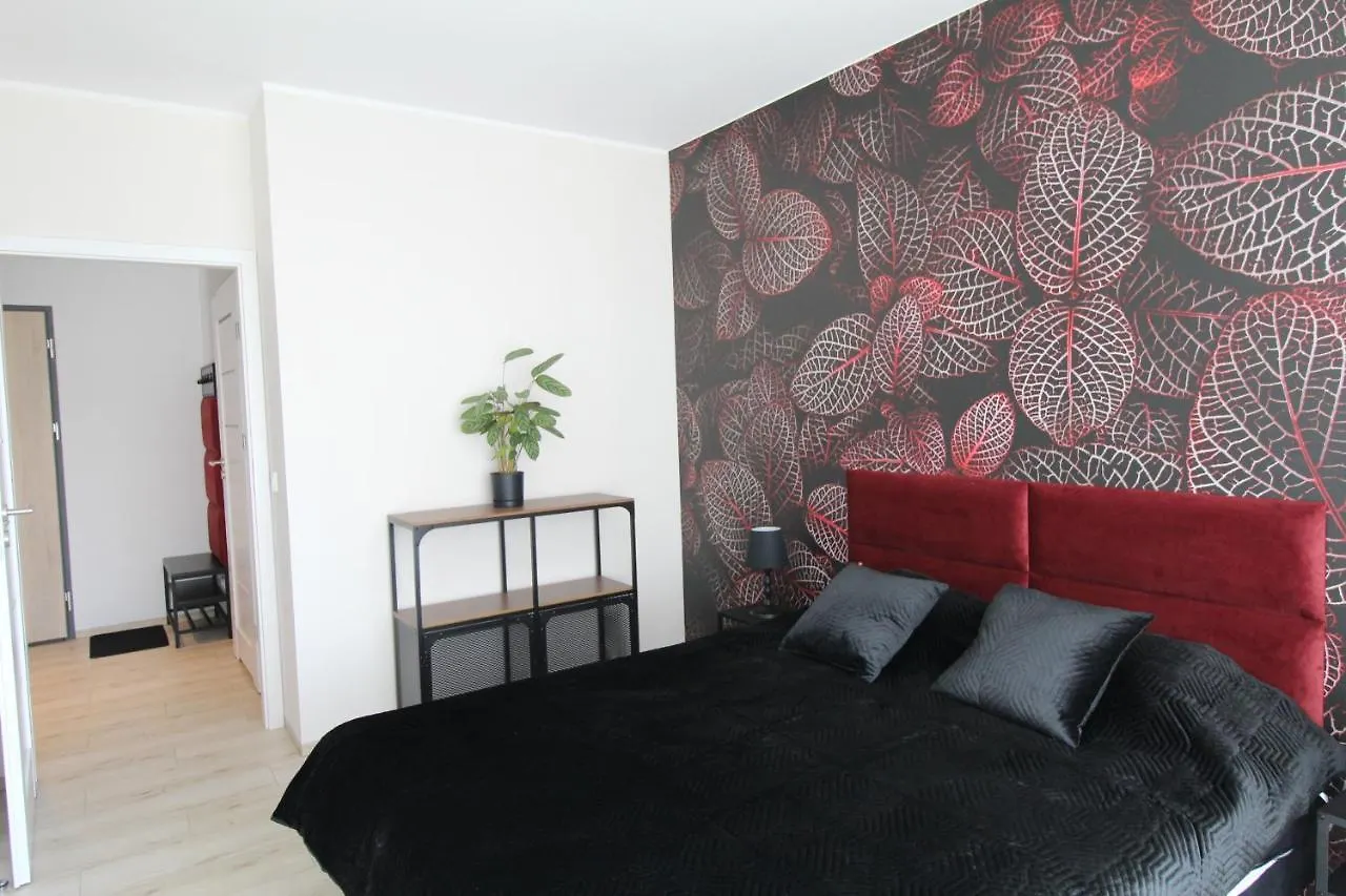 New Apartment Mona Warsaw Red